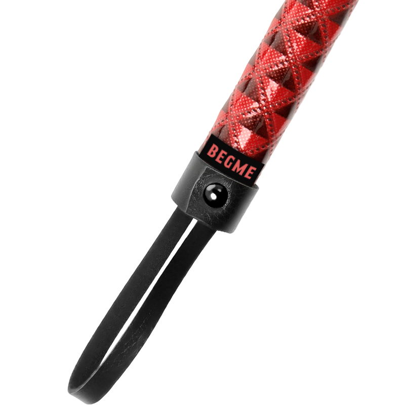 FLOGGER IN PELLE VEGANA EDIZIONE ROSSA BEGME